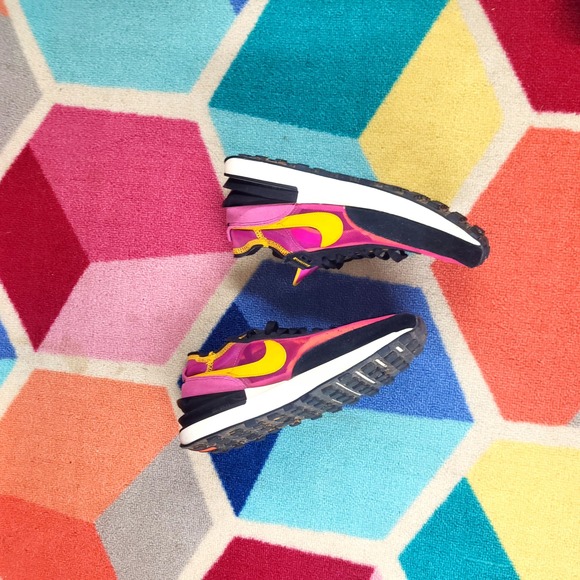 Nike Waffle One SE Pink Yellow Black Sneakers Womens Casual Running Shoes - Picture 6 of 6